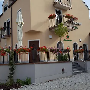 Hotel Amalfi, Buttenwiesen